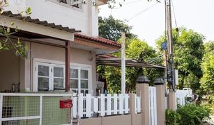 3 chambres Maison de ville a vendre à Khu Khot, Pathum Thani Baan Pluem 1