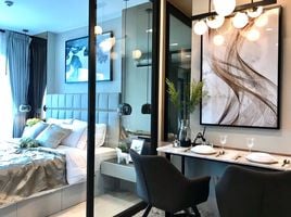 1 Bedroom Condo for rent at Life One Wireless, Lumphini