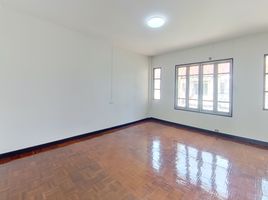 2 спален Таунхаус for sale in Сан Саи, Чианг Маи, Nong Chom, Сан Саи