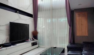 5 Bedrooms House for sale in Chomphon, Bangkok The Gallery House Pattern