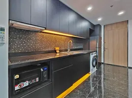 1 Schlafzimmer Wohnung zu vermieten im Noble Remix, Khlong Tan