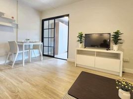 1 Schlafzimmer Wohnung zu verkaufen im Lanna Condominium, Pa Tan