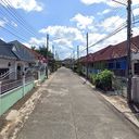 บ้านธารทอง