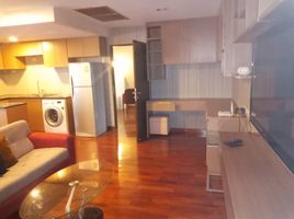 1 Bedroom Apartment for rent at Urbana Langsuan, Lumphini