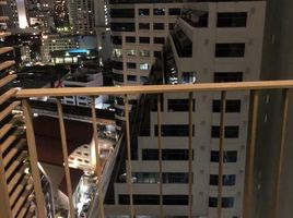 1 Schlafzimmer Appartement zu vermieten im Edge Sukhumvit 23, Khlong Toei Nuea