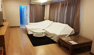 Кондо, 3 спальни на продажу в Yan Nawa, Бангкок The Maple Sathon-Narathiwat