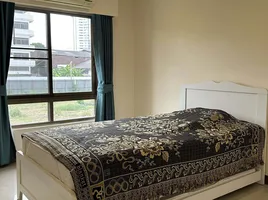 2 спален Кондо в аренду в Charoennakorn River Place, Samre, Тхон Бури, Бангкок, Таиланд