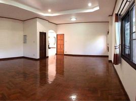 3 Schlafzimmer Villa zu verkaufen in San Kamphaeng, Chiang Mai, Buak Khang