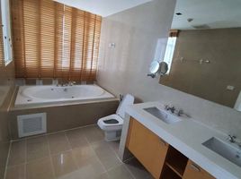 4 Bedroom Condo for rent at Athenee Residence, Lumphini