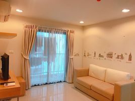 1 Schlafzimmer Wohnung zu verkaufen im Zenith Place Sukhumvit, Phra Khanong