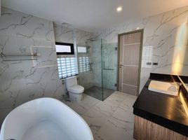 4 Schlafzimmer Villa zu vermieten in Patong, Kathu, Patong