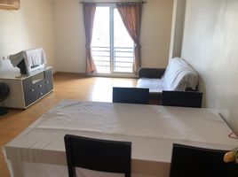 2 Bedroom Apartment for sale at Resorta Yen-Akat, Chong Nonsi