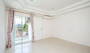 24 chambres Hotel a vendre à Hua Hin City, Hua Hin 