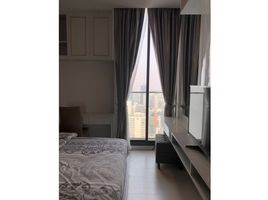 2 Bedroom Condo for sale at Noble Ploenchit, Lumphini