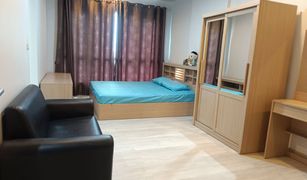 Studio Condo for sale in Khlong Ton Sai, Bangkok Hive Taksin