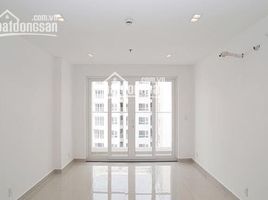 1 Bedroom Condo for rent at Sky Center, Ward 2