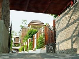 6 Schlafzimmer Haus zu verkaufen in Watthana, Bangkok, Khlong Toei Nuea