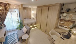 1 Bedroom Condo for sale in Chomphon, Bangkok Life Ladprao