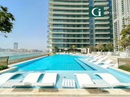 1 बेडरूम अपार्टमेंट for sale at Seapoint, EMAAR Beachfront, दुबई हार्बर