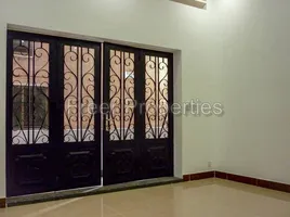 1 Bedroom Apartment for sale at 1 BR renovated, unfurnished Riverside apartment for sale $41000, Phsar Chas