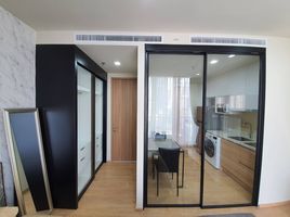 1 Bedroom Condo for rent at Noble Around Sukhumvit 33, Khlong Tan Nuea, Watthana