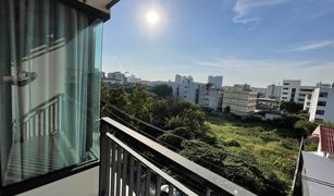 Studio Wohnung zu verkaufen in Bang Na, Bangkok Villa Lasalle