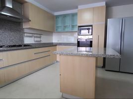 3 Bedroom Apartment for rent at Dera Mansion, Khlong Toei