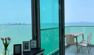 1 Bedroom Condo for sale in Na Kluea, Pattaya Wongamat Tower