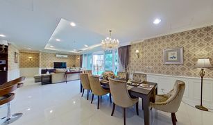 4 Bedrooms Condo for sale in Khlong Tan Nuea, Bangkok Piyathip Place