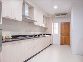 3 Bedroom Apartment for rent at Chaidee Mansion, Khlong Toei Nuea