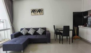 1 Bedroom Condo for sale in Huai Khwang, Bangkok TC Green Rama 9