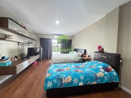 3 Bedroom Townhouse for sale at Kasa Deva Sathon - Kanlapaphruek, Bang Bon