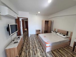 2 Bedroom Condo for rent at Merlin Tower, Yan Nawa