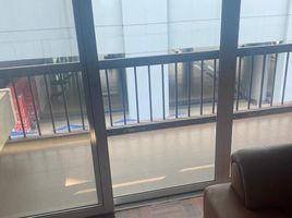 2 Bedroom Apartment for rent at Imperial Gardens, Khlong Toei Nuea