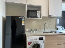 1 Bedroom Condo for rent at Noble Around Sukhumvit 33, Khlong Tan Nuea