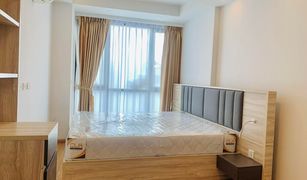 Кондо, 2 спальни на продажу в Bang Kapi, Бангкок JRY Rama 9 Condominium