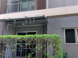 1 Schlafzimmer Wohnung zu verkaufen im The Escape, Bang Chak, Phra Khanong