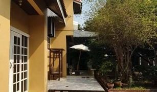 Wat Chalo, Nonthaburi Thanakorn Villa 1 တွင် 5 အိပ်ခန်းများ အိမ် ရောင်းရန်အတွက်