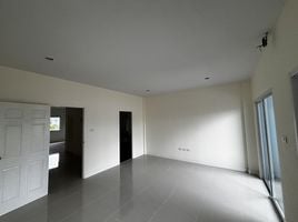 3 Bedroom Townhouse for rent in Thailand, Ratsada, Phuket Town, Phuket, Thailand