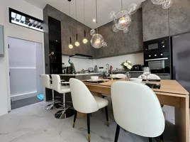3 Bedroom Villa for rent in Phuket Town Phuket, Rawai, Phuket Town, Phuket