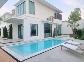 บ้านเดี่ยว 6 ห้องนอน ให้เช่า ในโครงการ เพอร์เฟค มาสเตอร์พีซ สุขุมวิท 77, ราชาเทวะ