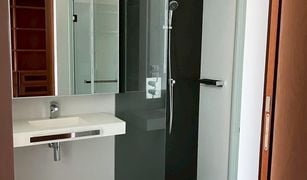 Кондо, 3 спальни на продажу в Phra Khanong, Бангкок Ficus Lane