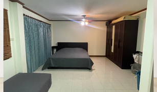 Patong, ဖူးခက် Moo Baan Kasem Sap တွင် 2 အိပ်ခန်းများ တိုက်တန်း ရောင်းရန်အတွက်