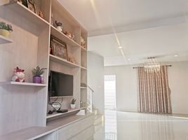 3 Schlafzimmer Haus zu verkaufen im Delight Rattanathibet-Tha It, Tha It, Pak Kret