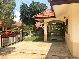 4 Schlafzimmer Villa zu verkaufen im Country Club Villa , Nong Prue