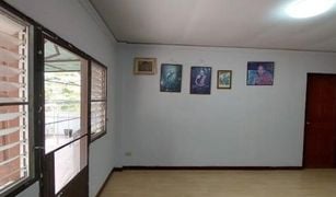 6 Bedrooms House for sale in Chang Phueak, Chiang Mai 