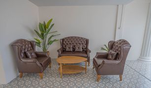 Studio Appartement zu verkaufen in Patong, Phuket RoomQuest The Peak Patong Hill 