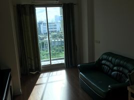 1 Schlafzimmer Wohnung zu verkaufen im Lumpini Place Borom Ratchachonni - Pinklao, Taling Chan, Taling Chan, Bangkok