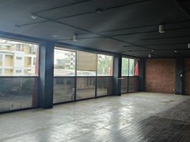 200 m² Office for rent at Apai Loft, Khlong Tan Nuea, Watthana, Bangkok