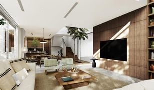 Дом, 5 спальни на продажу в Wang Thonglang, Бангкок Noble Terra Rama 9-Ekamai